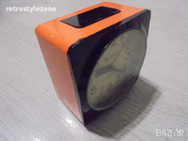 № 8360  Стар руски настолен механичен часовник SLAVA , снимка 4 - Други ценни предмети - 50774976