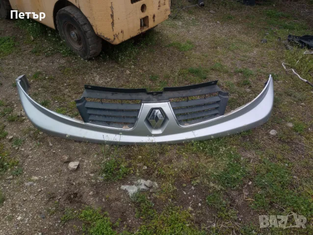 Предна решетка с маска рено трафик 2006-2014г
