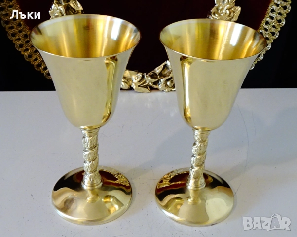 Бронзови чаши за вино 140 мл.,релефно грозде,позлата. , снимка 2 - Антикварни и старинни предмети - 52228282