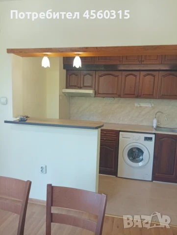 Продавам четиристаен+бокс апартамент СУПЕР ЦЕНТЪР, снимка 1