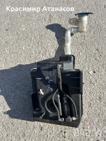1K0955453 Q,R,S. Казанче течност чистачки за Vw голф 6. хечбек 2008-2013г