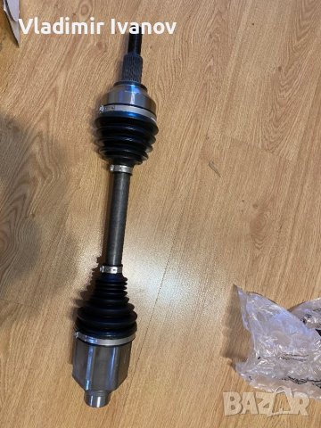 Дясна полуоска Dodge Journey K05273556AE, снимка 2 - Части - 44288919