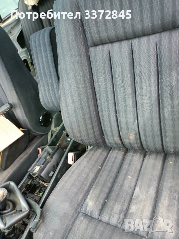 Седалки за Мерцедес 124, снимка 2 - Части - 53627140
