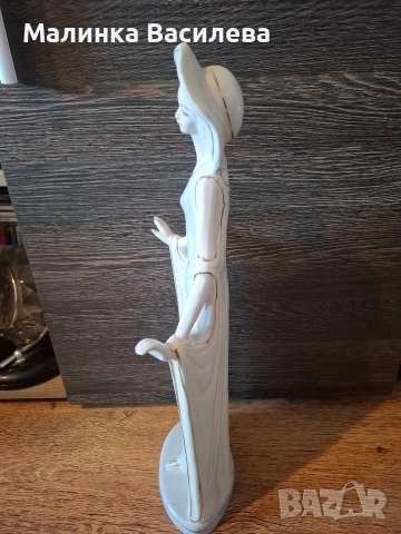 порцеланова дама, снимка 9 - Антикварни и старинни предмети - 52900453