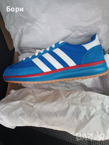 Adidas Run 70 42.5, снимка 2 - Спортни обувки - 52355571