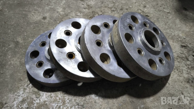 фланци, снимка 5 - Автомобили и джипове - 53850142