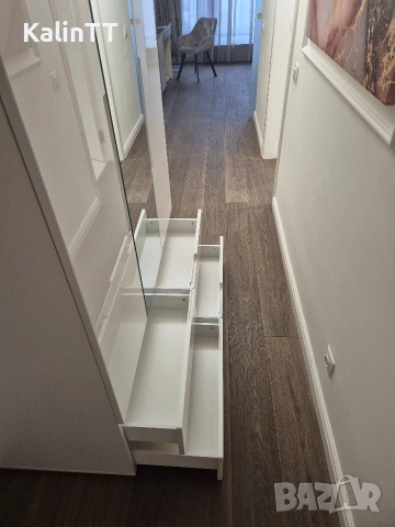 Гардероб МДФ - бял гланц, снимка 4 - Гардероби - 53468425