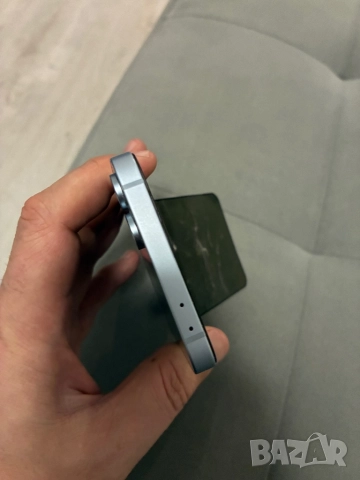 Samsung Galaxy Z Flip 6 - за ремонт, снимка 4 - Samsung - 52927774