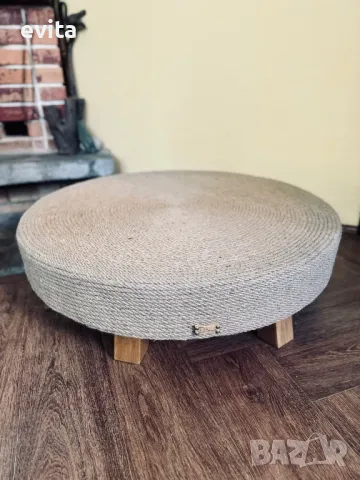 Ръчно изработена табуретка от юта!, снимка 3 - Дивани и мека мебел - 47423152
