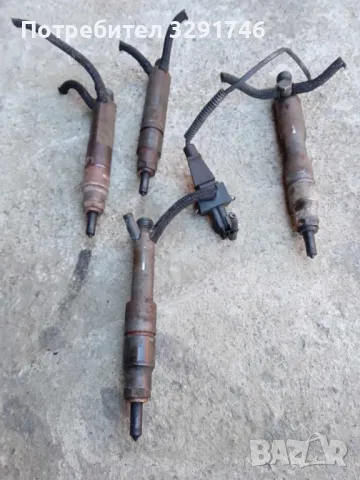 Дюзи комплект 50лв за Волксваген Бора 1.9tdi 90к.с 98г перфектно състояние, снимка 2 - Части - 49421674