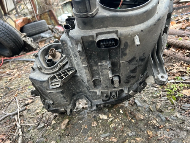 десен фар Mercedes W211 ксенон , снимка 5 - Части - 53695188