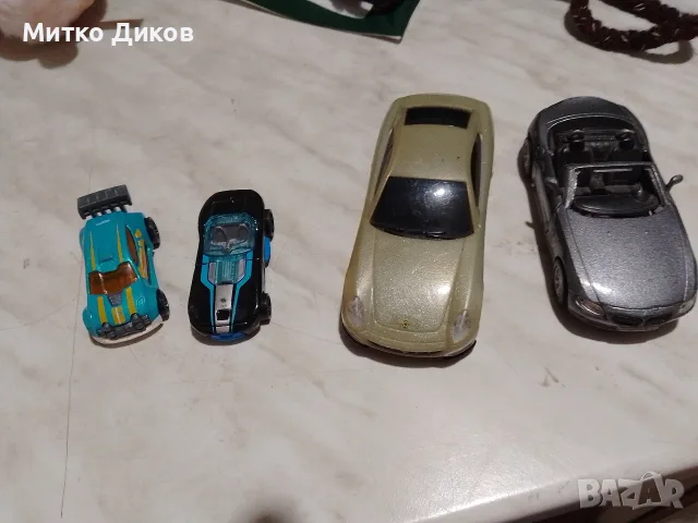 колекционерски колички Fast4WD,Ferrari,BMW Z4,mattel 1186MJ