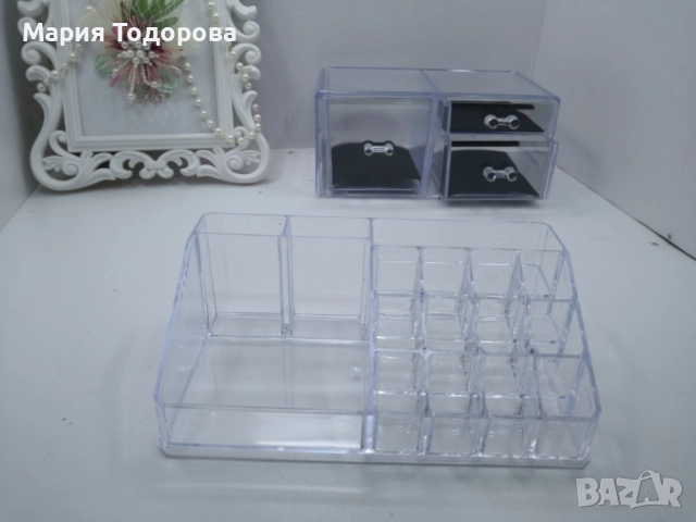Практичен прозрачен органайзер за гримове в две части, снимка 3 - Други - 52968022