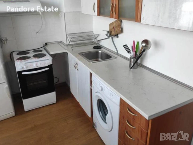 Продава двустаен апартамент в кв. Свобода, снимка 4 - Апартаменти - 53683641