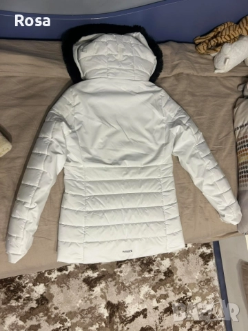 Продавам яке, снимка 2 - Якета - 52590230