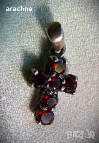 Сребърен кръст с рубини