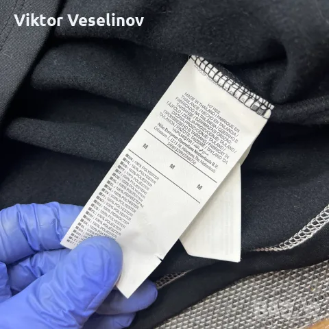НОВА Nike Мъжка Термо Горница Размер M Черна Swoosh Спортна, снимка 3 - Спортни дрехи, екипи - 55902953