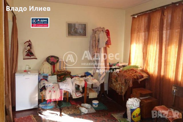 3 -етажна масивна/на плоча/ тухлена къща с двор в с. Гецово,общ .Разград без посредник  и комисиони, снимка 4 - Къщи - 29754638