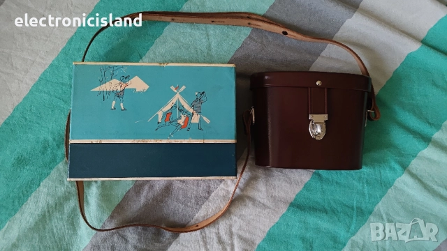 Нов ретро бинокъл Карл Цайс Йена Carl Zeiss Jena Deltrintem 8x30 с кожен калъф, инструкция и кутия, снимка 6 - Други ценни предмети - 51693828