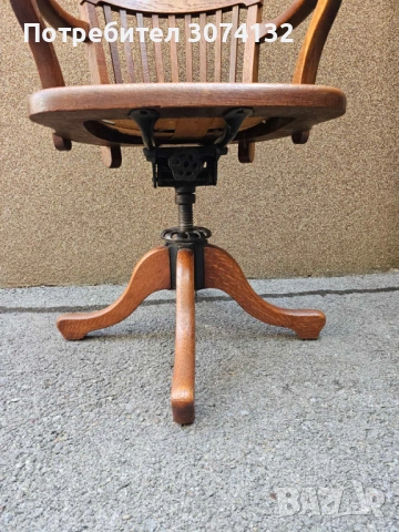 Антикварно офис кресло с механизъм в перфектно състояние, снимка 5 - Столове - 53599374