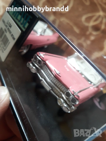 Cadillac 1.43 Rock Star 1959 Elvis Presley Vitesse Limited Edition, снимка 2 - Колекции - 53044005