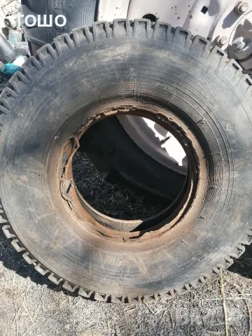 гуми, джанти и хидравлична бутилка за ремарке рсд 4 тона , снимка 11 - Селскостопанска техника - 42141809