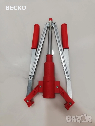 Машина за коркови тапи Ferrari 