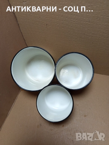 Комплект Соц Стари Емайлирани Канчета Съдове. , снимка 3 - Антикварни и старинни предмети - 51781312