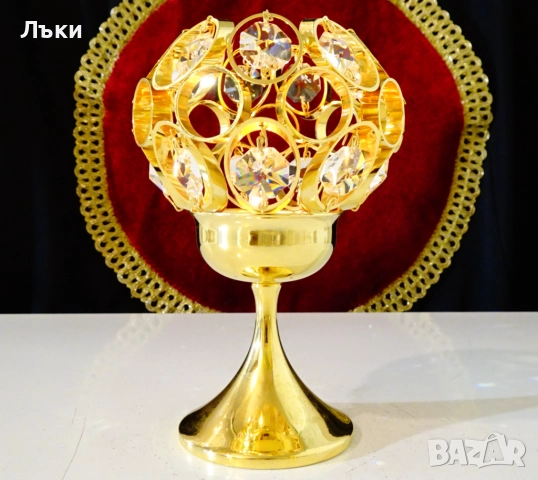 Позлатен бронзов свещник Weinfurtner Gold Crystal. 