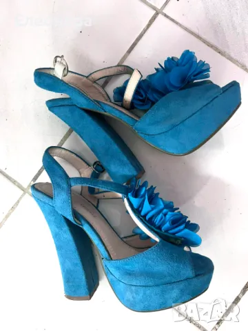 готини тюркоазени сандали, снимка 1