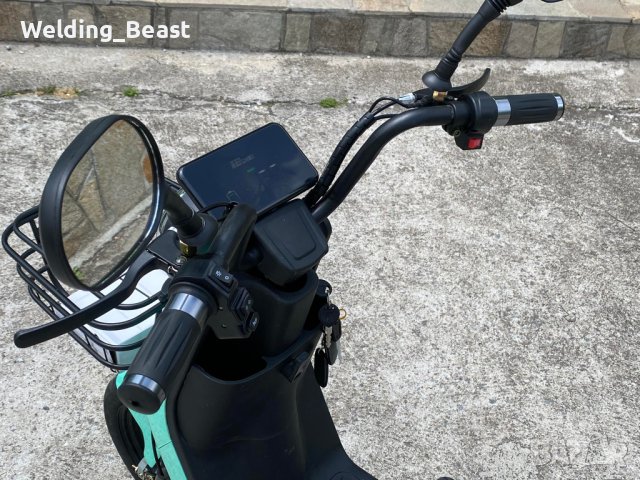 НОВ МОДЕЛ  Електрически скутер с педали 500W/48V/12Ah-Зелен, снимка 10 - Мотоциклети и мототехника - 41142553