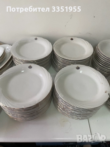 Сервиз за хранене костен порцелан, снимка 4 - Сервизи - 52849561