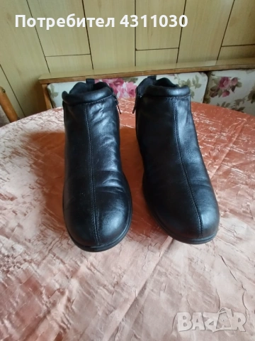 Мъжки обувки естествена кожа 42 номер, снимка 2 - Ежедневни обувки - 53426543