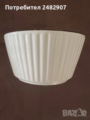 Комплект порцеланови купи - 3 броя, снимка 4 - Чинии - 53690214