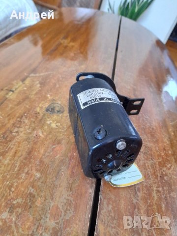 Старо моторче за шевна машина #2, снимка 4 - Антикварни и старинни предмети - 41705472