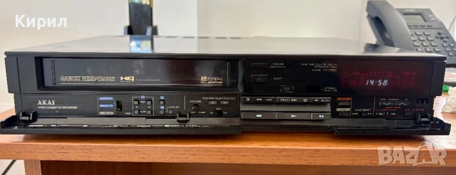 Видео плеер AKAI VS-23EDI, снимка 2 - Плейъри, домашно кино, прожектори - 53061149