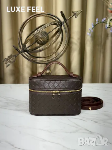 Bottega Veneta ⚜️ Дамски Чанти 