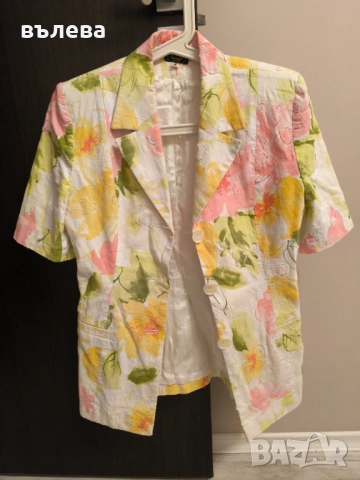 Сако с къси ръкави , снимка 2 - Сака - 52459928