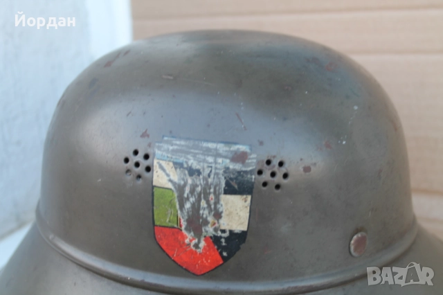 Немска каска ''Luftschutz'' за ''БА''  ''ПВХЗ'' , снимка 3 - Антикварни и старинни предмети - 52335332