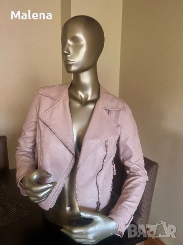Дамско кожено яке в бебешко розов цвят !