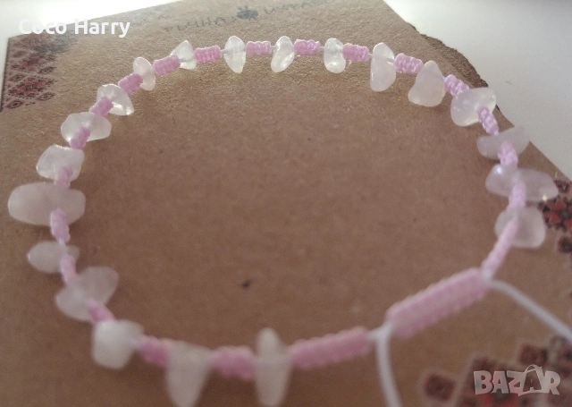 Гривна с розов и бял кварц,ръчно изработена , снимка 6 - Подаръци за жени - 53746735