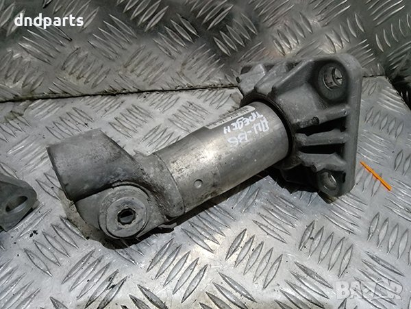 Държач предна броня за Audi A4, 2003г.