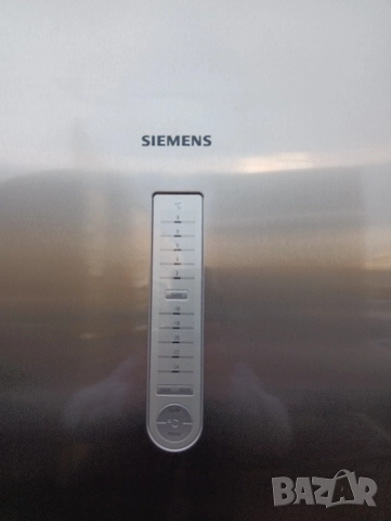 XXL иноксов комбиниран хладилник с фризер Сименс Siemens с две години гаранция!, снимка 9 - Хладилници - 52543974