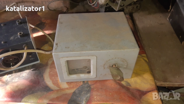 Стари модели уреди,радиа и др, снимка 9 - Антикварни и старинни предмети - 53274475