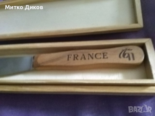 Нож нов за френско сирене марков Fromages de France couteau inox J.B. кутия 245х130мм, снимка 2 - Прибори за хранене, готвене и сервиране - 39456468