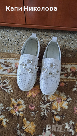 Бели обувки перлено бял цвят 38, снимка 6 - Дамски ежедневни обувки - 44697388