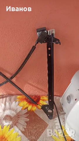 Стъклоповдигач заVw sharan /2000 -2005 г от задна дясна врата, снимка 4 - Автомобили и джипове - 48838812