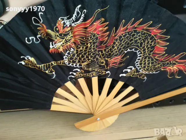ЧЕРНО ВЕТРИЛО С ДРАКОН 42Х26СМ 1312241545, снимка 10 - Колекции - 48335492