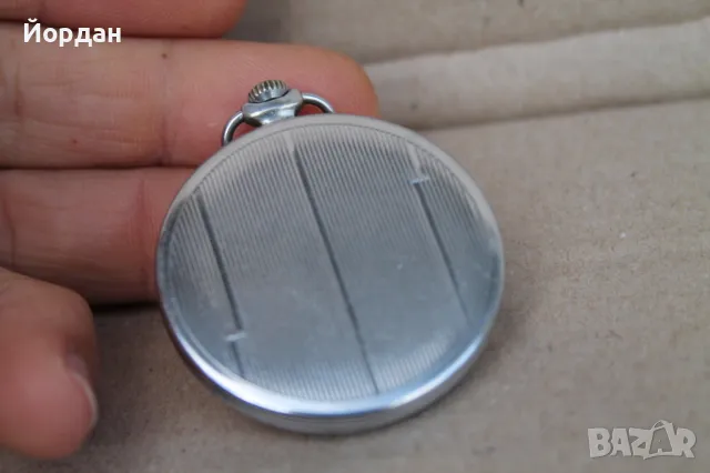 СССР джобен часовник ''Молния'' /15 камъка/, снимка 5 - Антикварни и старинни предмети - 48310435