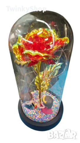 Вечна роза в стъкленица с LED осветление и влюбени фигурки, снимка 3 - Лед осветление - 48679304